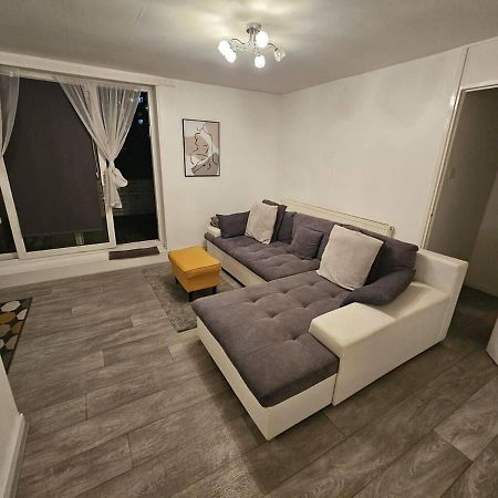Stunning 1-Bed Apartment In ลอนดอน ภายนอก รูปภาพ