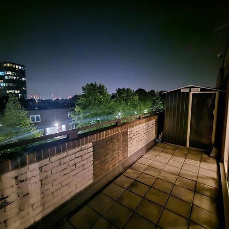 Stunning 1-Bed Apartment In ลอนดอน ภายนอก รูปภาพ