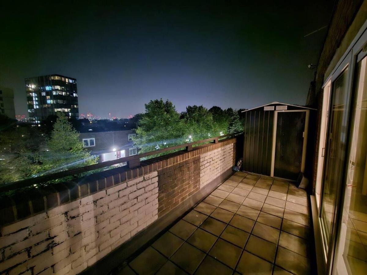 Stunning 1-Bed Apartment In ลอนดอน ภายนอก รูปภาพ